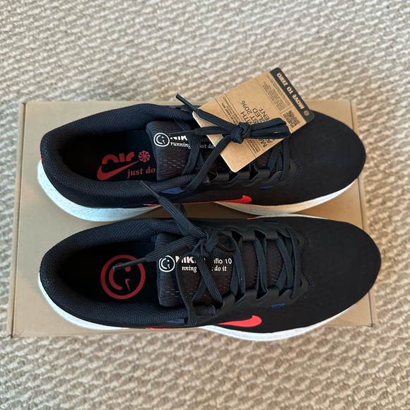 Nike Winflo 10 black and vibrant pink size 8 - Picture 3 of 4